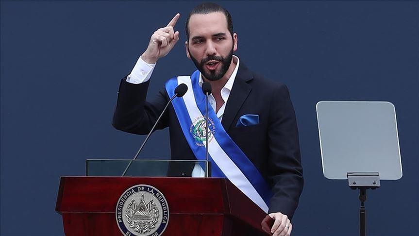 El Salvador offers to house criminals deported from the US in its jails