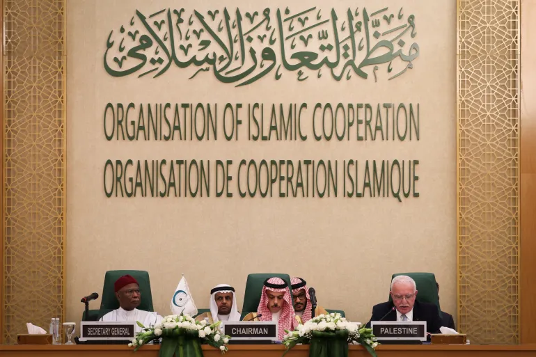 The Organization of Islamic Cooperation calls for an extraordinary summit to discuss the Israeli aggression against the Palestinians