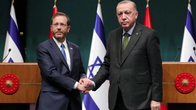 Turkey denounces the attacks on Gaza and recalls its ambassador to Tel Aviv