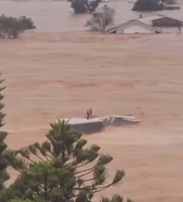 Total Media Cast recorded a failed rescue attempt during Brazilian floods.