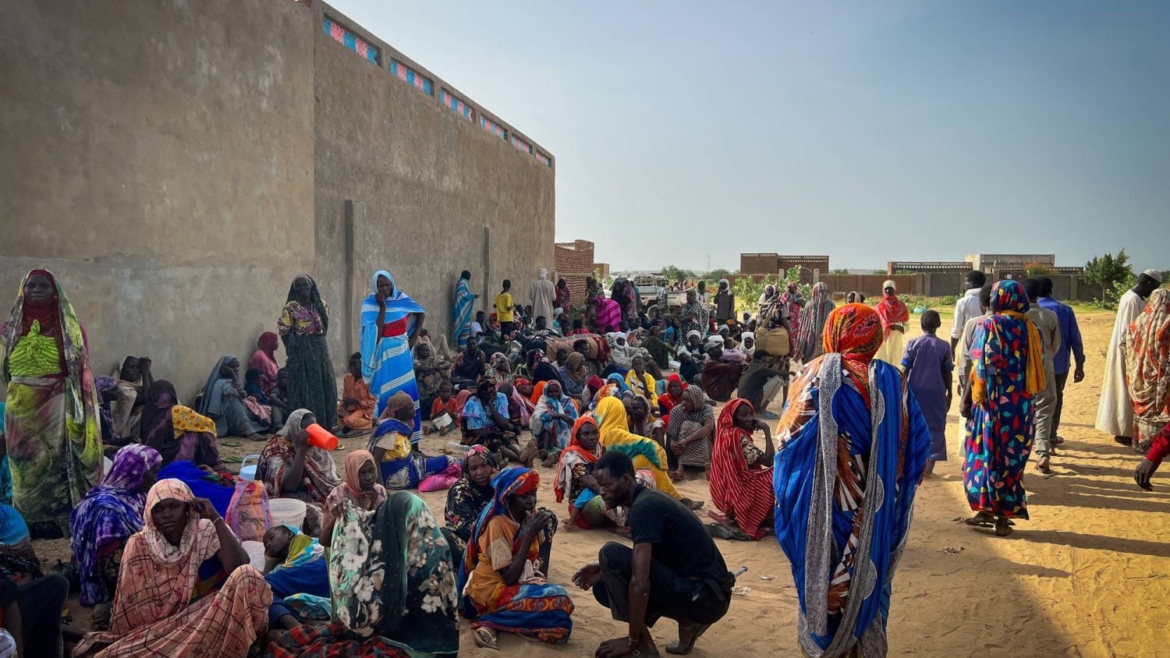 Sudan: 20 tonnes of humanitarian aid airlifted to North Darfur