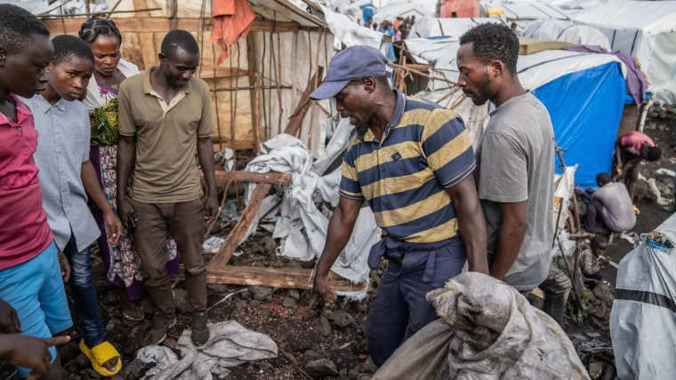 5 people killed in armed attack on town in eastern DR Congo