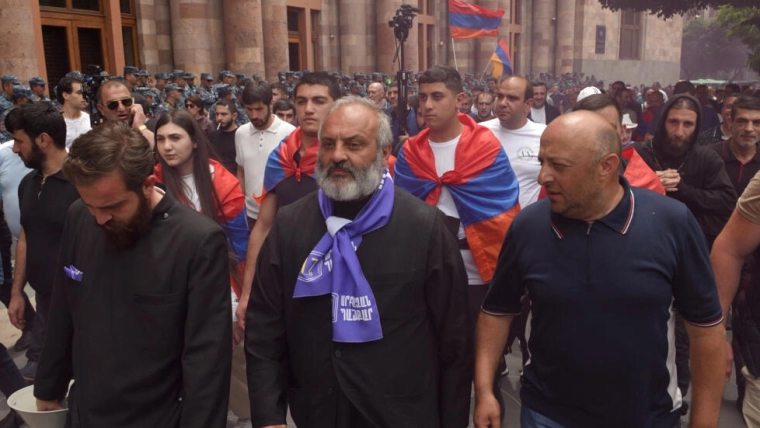 Protest in Armenia Demanding the Removal of the Prime Minister