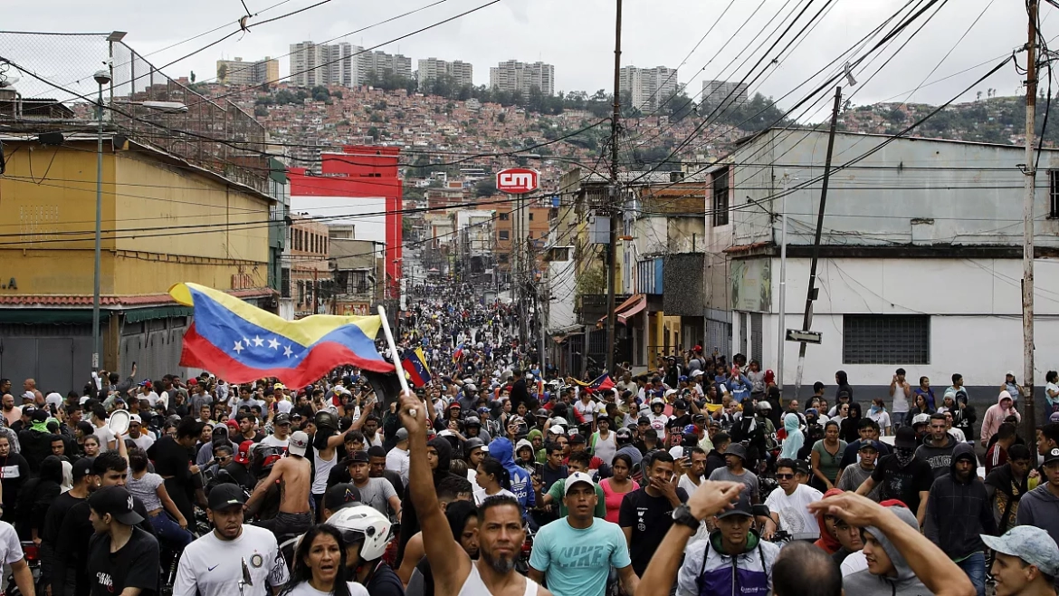 Venezuela: Protests and clashes with police after Maduro declared winner of presidential election.