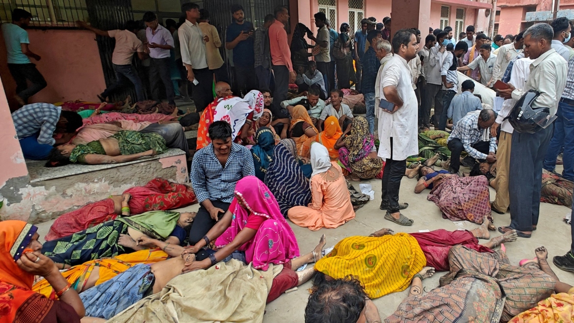 India: 87 people killed in stampede at religious congregation