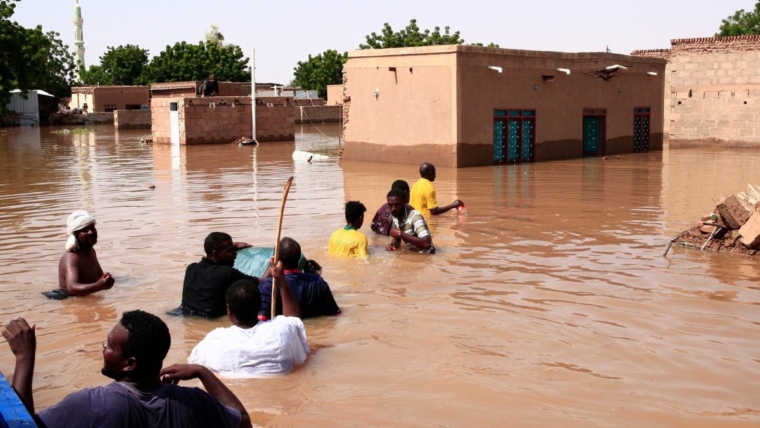 مقتل 14 شخصًا وإصابة 84 آخرين جراء الأمطار والسيول التي اجتاحت السودان