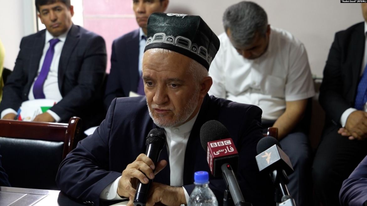 Tajikistan’s Grand Mufti Injured in Attack Outside Mosque