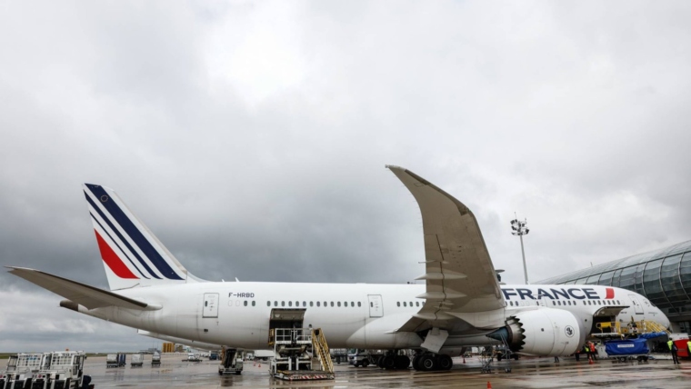 French airline suspends flights to Beirut and Tel Aviv