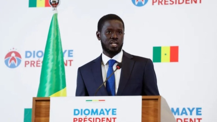 Senegal’s president dissolves parliament, announces early elections in November