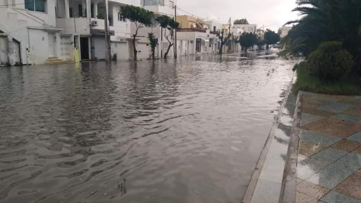 Tunisia: School suspensions continue in 3 eastern  governorates due to heavy rains