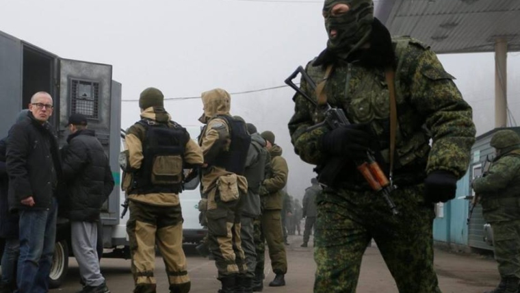 Russia and Ukraine exchange 190 prisoners