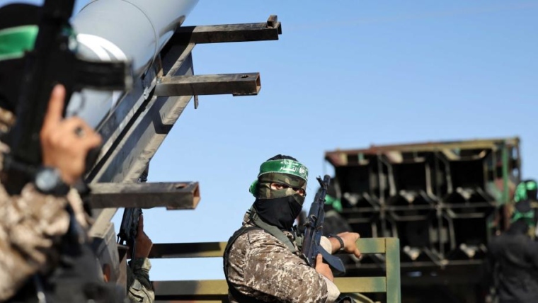 Al-Qassam: Attack on an Israeli Military Base with Rujum Rockets