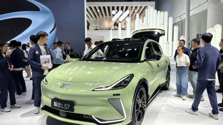 China’s NEV Production Surpasses 10 Million Units, Setting a Global Milestone