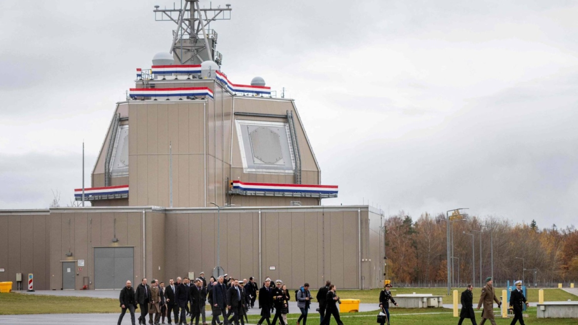 The United States inaugurates a missile defense base in Poland amid Russian protests