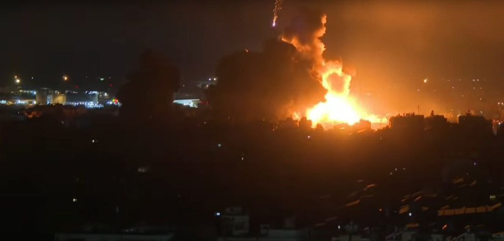 Violent Israeli Airstrikes Target Southern Beirut After Ceasefire Announcement