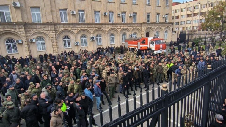 Protests Erupt in Abkhazia Over Law Allowing Russians to Buy Property