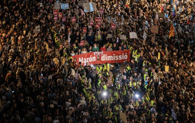 Spain: Massive Protests in Valencia Demand Government Accountability