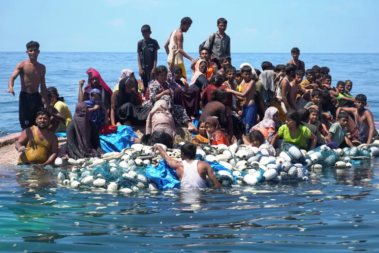 Indonesia Rescues Over 100 Rohingya Refugees After Their Boat Sank