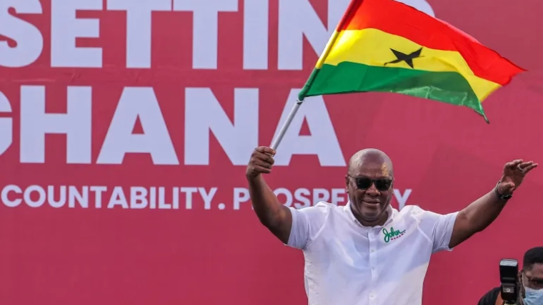 Ghana: John Dramani Mahama elected president with 56% of the vote