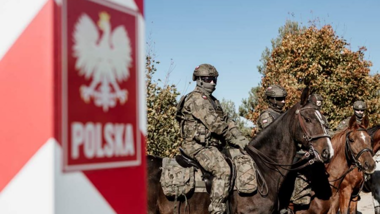 Human Rights Watch Accuses Poland of Violating Asylum Seekers’ Rights at the Border with Belarus