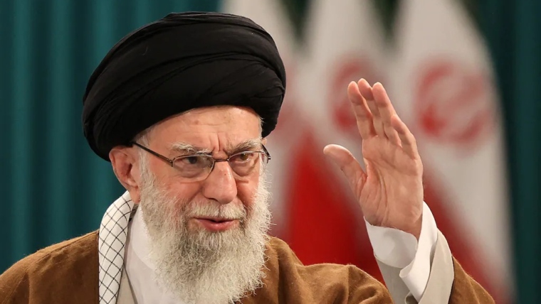 Khamenei: The U.S. Aims to Spread Chaos in Syria