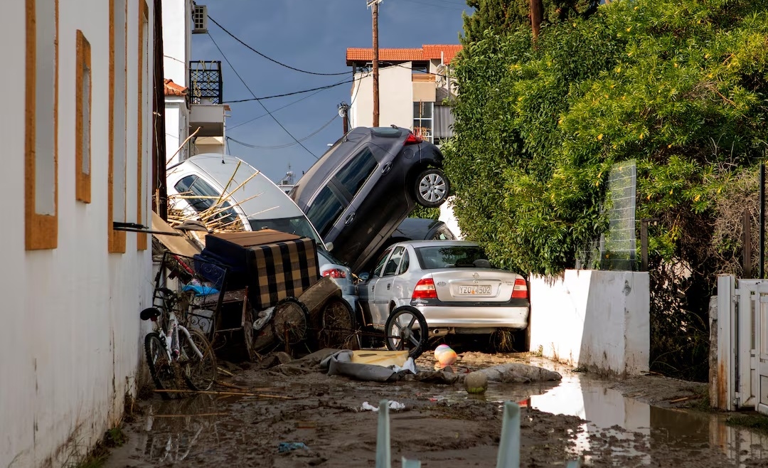 Greece: Storm “Bora” Claims Two Lives and Causes Severe Damage