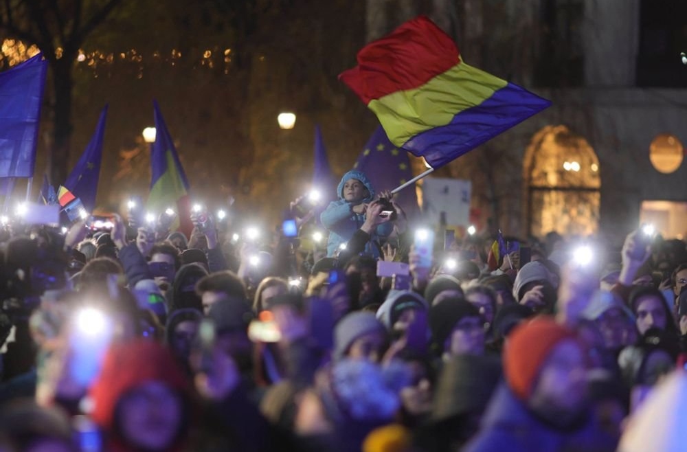 Romanian Constitutional Court Cancels Presidential Elections Amid Foreign Interference Allegations