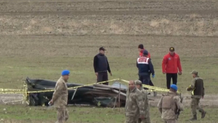 Six Turkish soldiers die in helicopter training accident