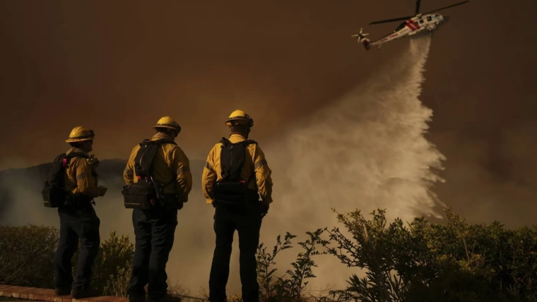 LA faces ‘extreme fire danger’ as high winds forecast