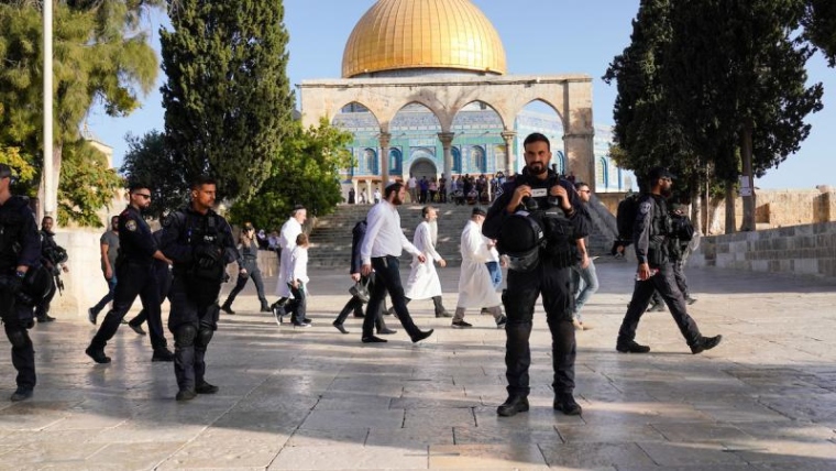 632 settlers storm Al-Aqsa Mosque under the protection of Israeli police