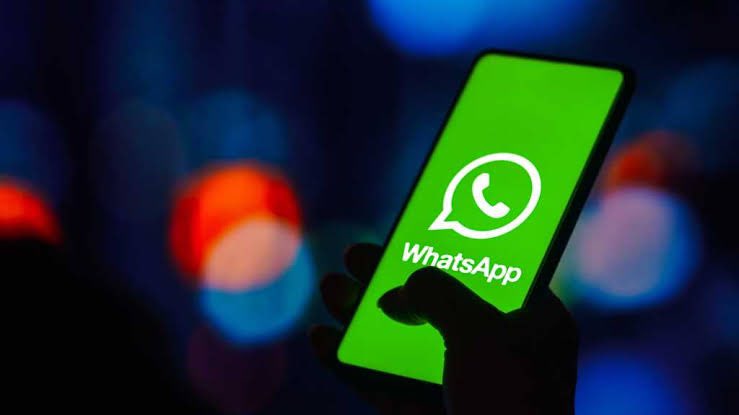 Sudden Technical Glitch Halts WhatsApp Services in Several Countries