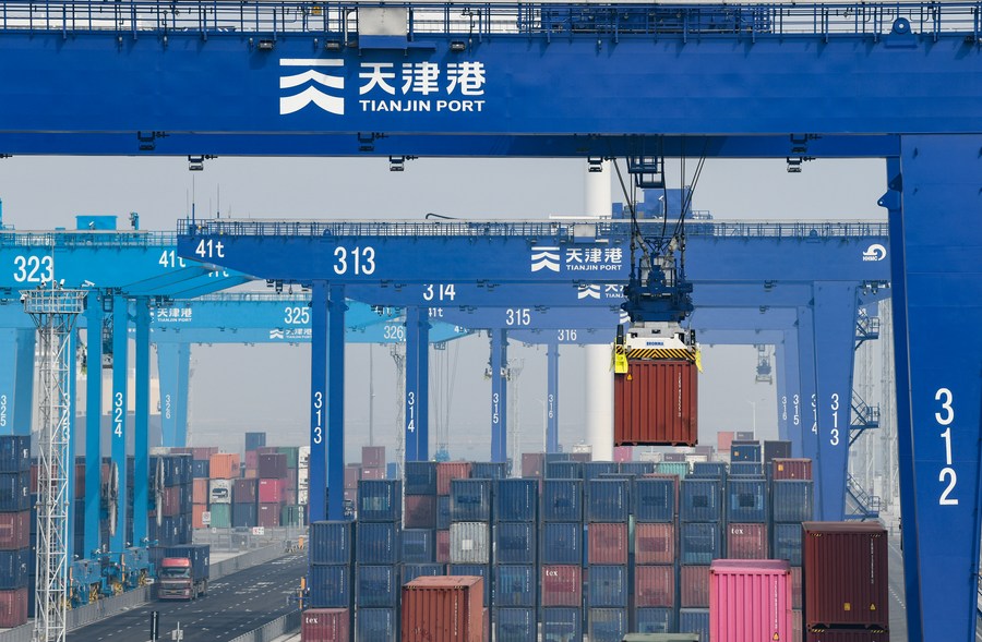 China Raises Tariffs on U.S. Goods to 125% Starting Tomorrow