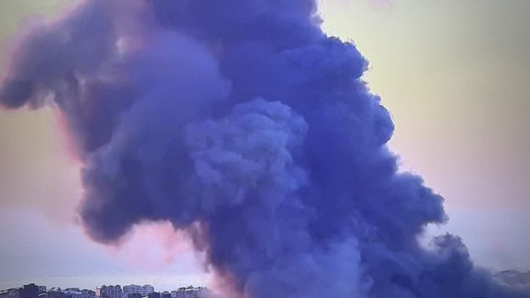 Israeli Occupation Strikes Beirut Suburb After Urgent Warning