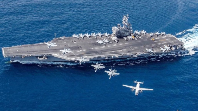 F-18 Fighter Jet Crashes from USS Harry Truman into the Red Sea
