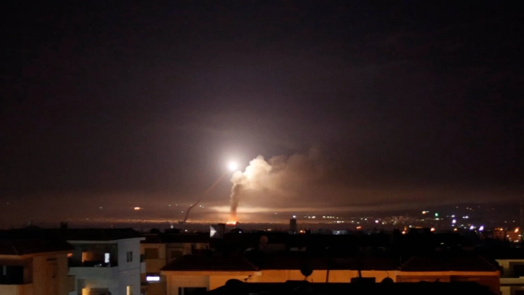 Israeli Occupation Launches Over 20 Airstrikes on Syria