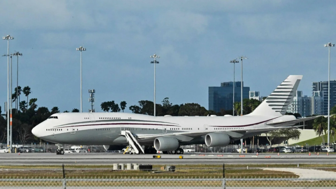 Pentagon Accepts Qatar’s Gifted Aircraft, Begins Process to Convert It for Presidential Use