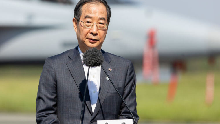 South Korea’s Acting President Resigns, Hints at Presidential Run