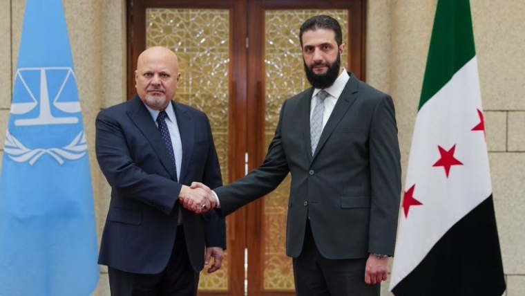المحكمة الجنائية الدولية تدرس فتح تحقيق مع الرئيس السوري الانتقالي أحمد الشرع