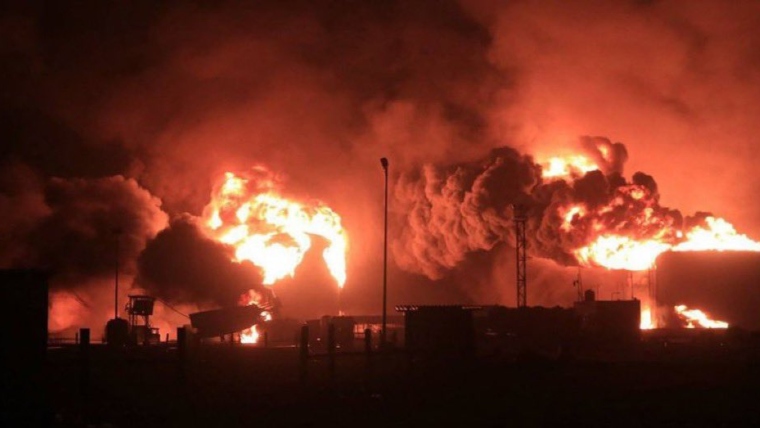 Israeli Occupation Targets Houthi Positions in Al Hudaydah