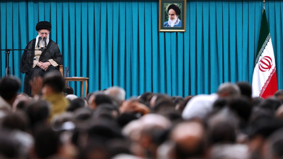 Khamenei Approves Partial Enrichment Freeze Amid Nuclear Negotiations