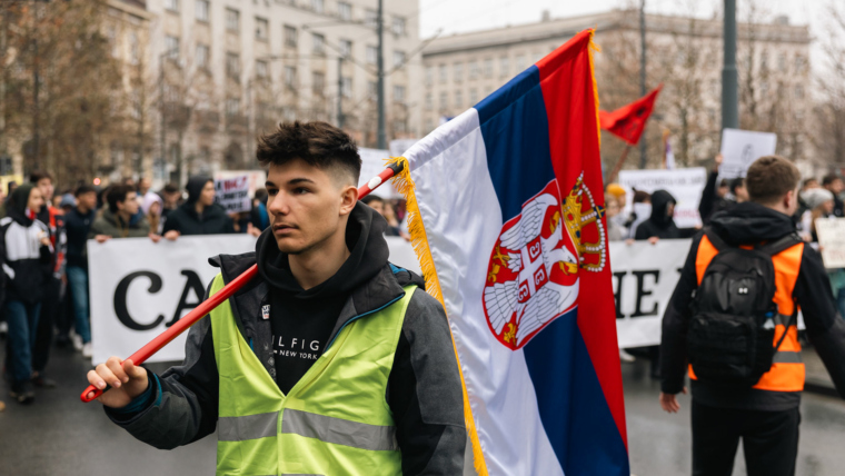 Serbia: Clashes in Novi Sad During Protests Demanding Release of Detainees