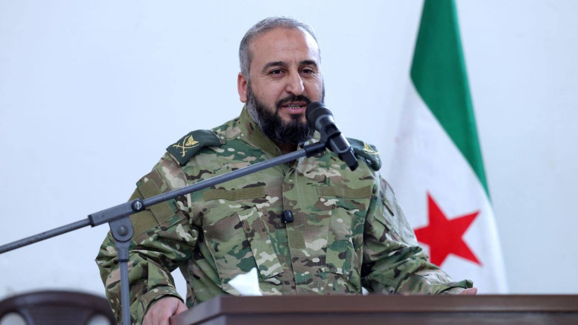 Syrian Defense Minister Grants Armed Groups 10 Days to Join the Army