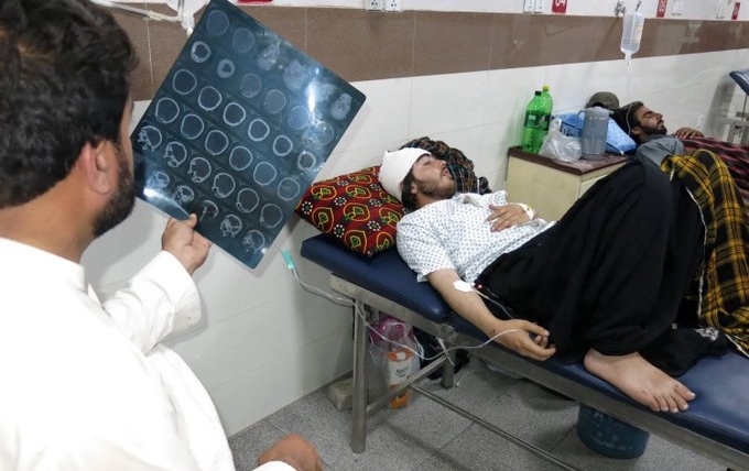 Car Bomb Explosion in Southwest Pakistan Leaves Four Dead and 20 Injured