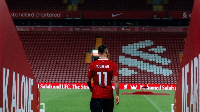 محمد صلاح يتوج بجائزة أفضل لاعب في الدوري الإنجليزي للمرة الثالثة