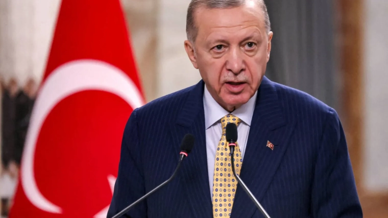 Erdogan Renews Proposal for Peace Summit with Putin, Zelensky, and Trump in Turkey