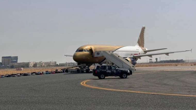 هبوط آمن لطائرة خليجية بالكويت بعد بلاغ كاذب عن قنبلة
