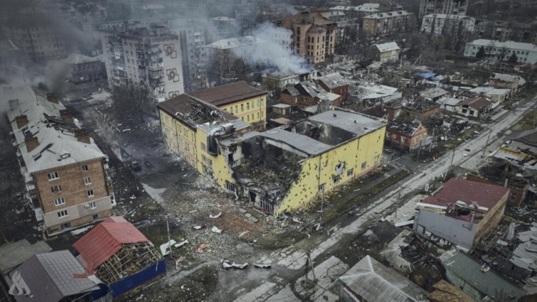 Russian Missile and Drone Strikes Kill Four in Kyiv, Disrupt Rail and Power Infrastructure