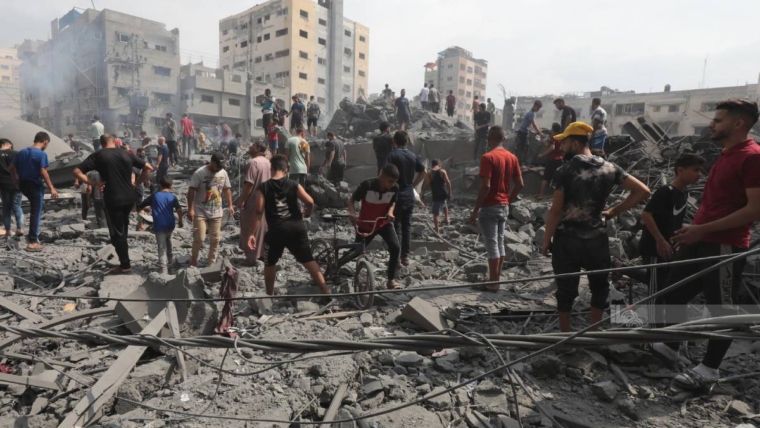 17 Palestinians Martyred in Israeli Attacks on Khan Younis and Rafah in Southern Gaza