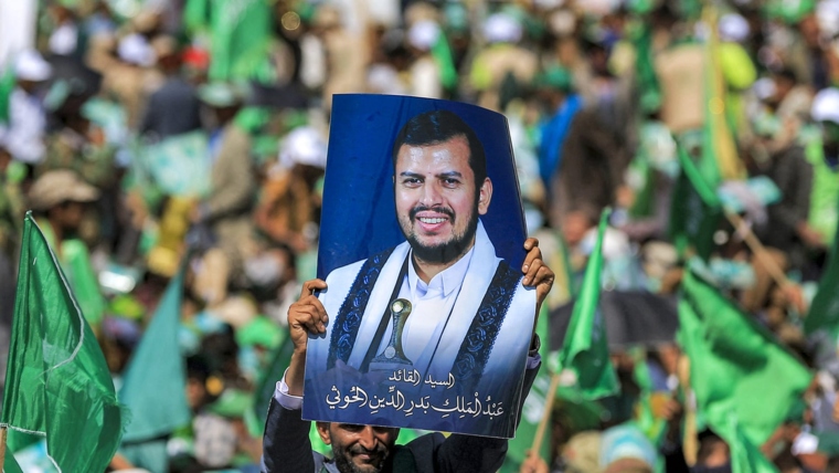 الحوثيون يتوعدون إسرائيل برد متعدد الاتجاهات